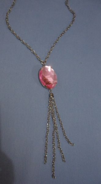 Cordão com Pedra Rosa